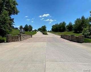 0.75 Acres of Residential Land for Sale in Edwardsville, Illinois