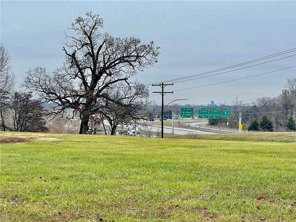 4.54 Acres of Commercial Land for Sale in Kansas City, Missouri