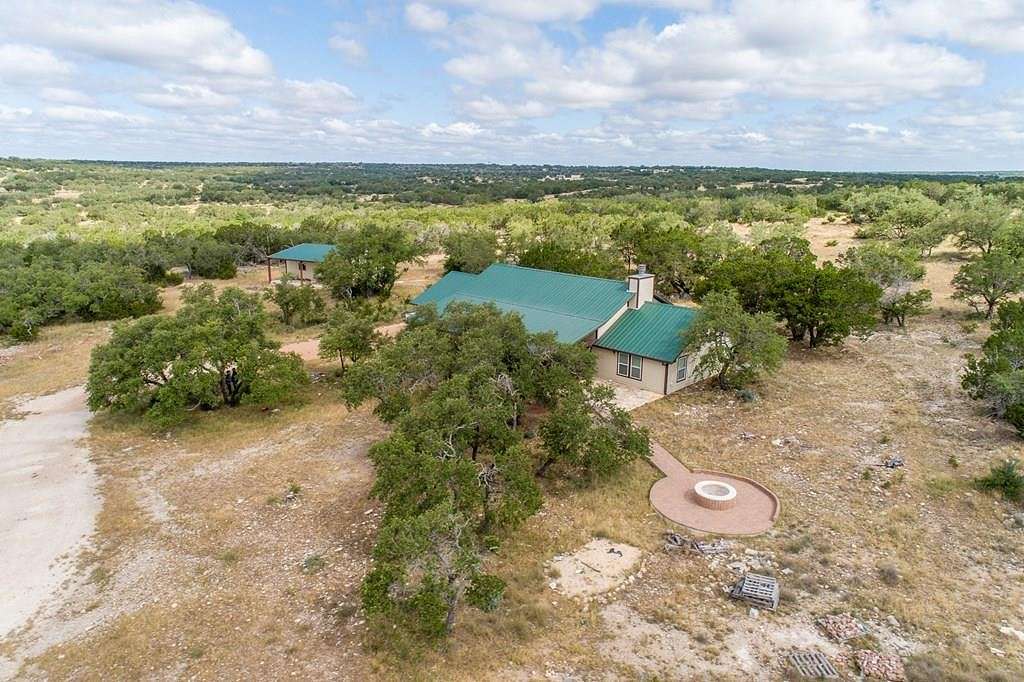 127 Acres of Improved Land for Sale in Mountain Home, Texas