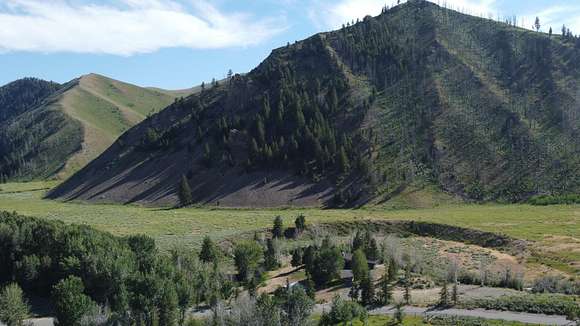 2.6 Acres of Residential Land with Home for Sale in Hailey, Idaho