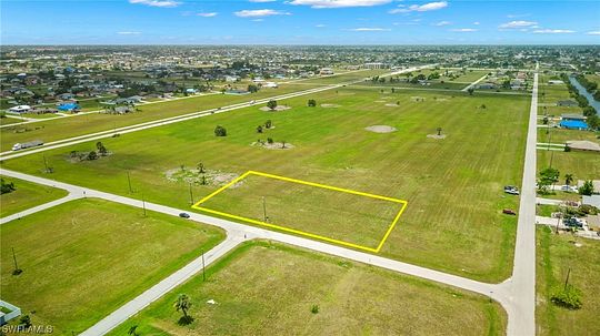 0.36 Acres of Commercial Land for Sale in Cape Coral, Florida