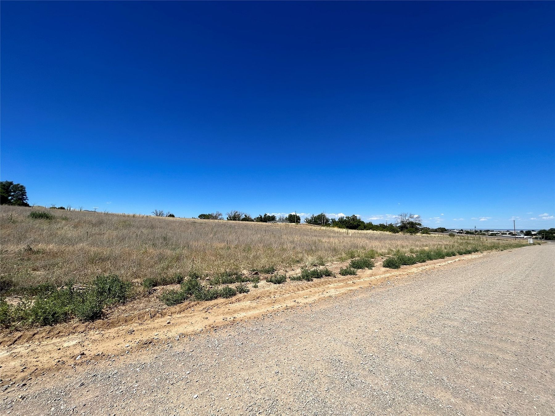 5 Acres of Mixed-Use Land for Sale in Edgewood, New Mexico