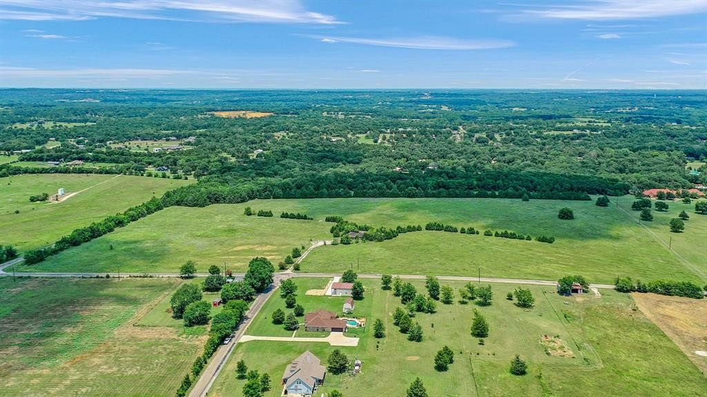 5 Acres of Residential Land for Sale in Sherman, Texas