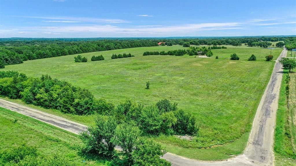 5 Acres of Residential Land for Sale in Sherman, Texas