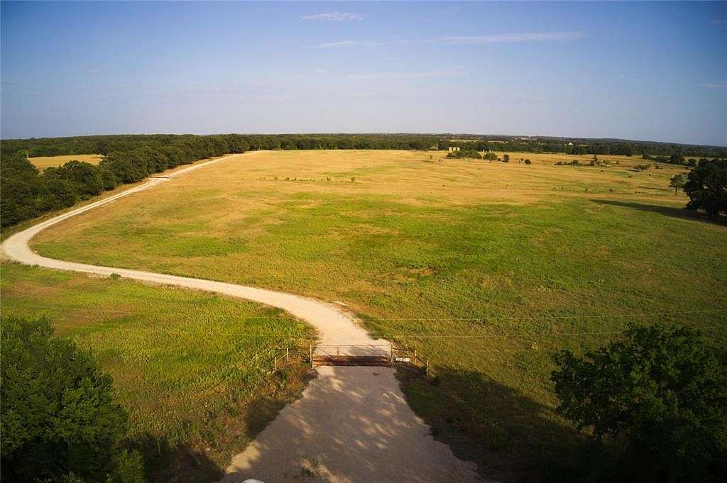 73.2 Acres of Recreational Land & Farm for Sale in Sunset, Texas