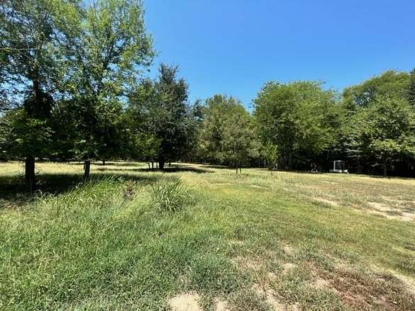 6.8 Acres of Land for Sale in Longview, Texas