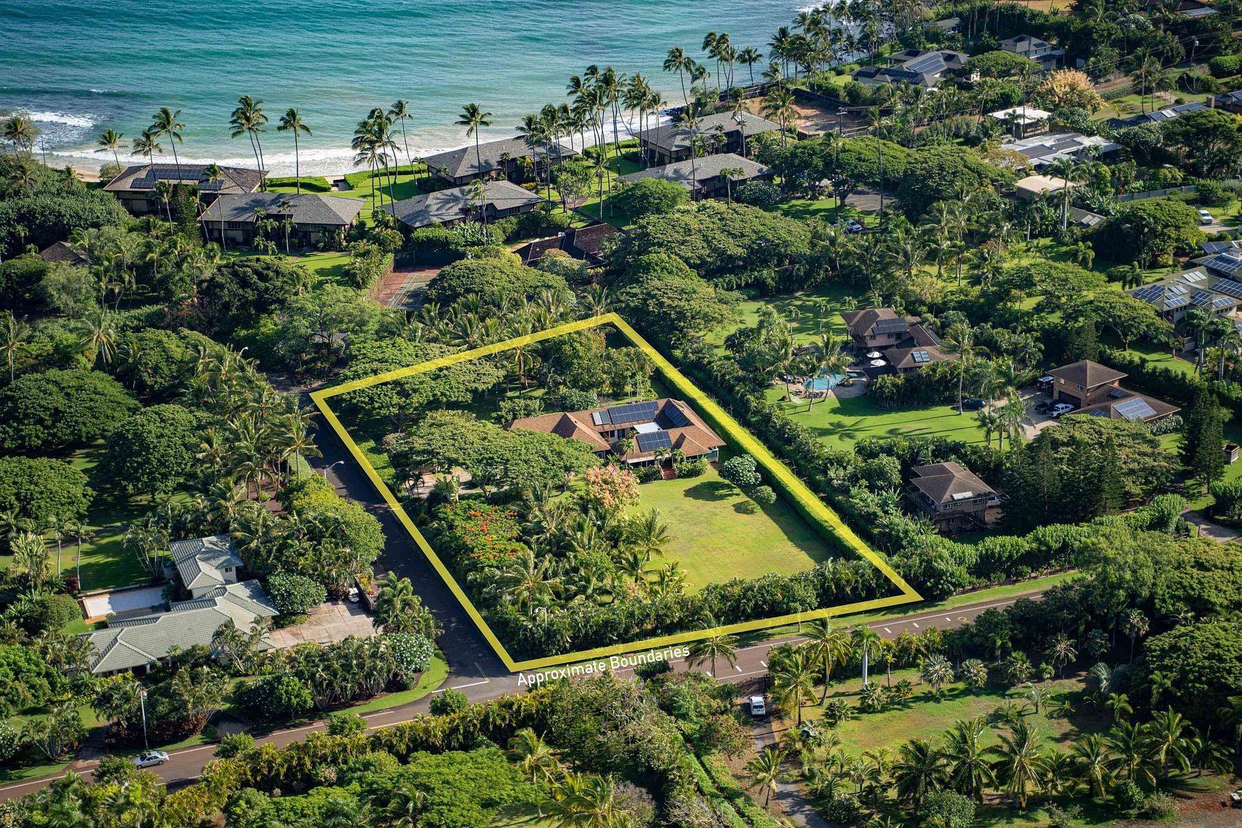 2.1 Acres of Residential Land with Home for Sale in Paia, Hawaii