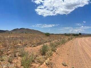 1.2 Acres of Residential Land for Sale in Pearce, Arizona