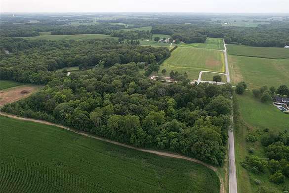 10 Acres of Land for Sale in Red Bud, Illinois