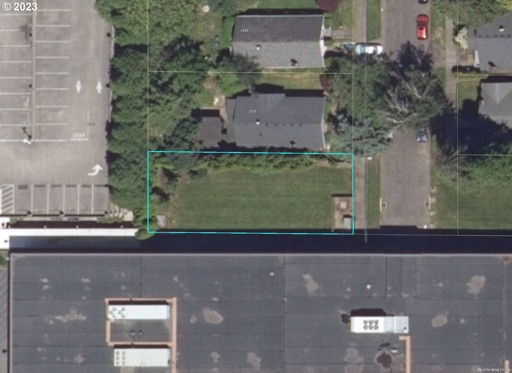 0.12 Acres of Commercial Land for Sale in Portland, Oregon