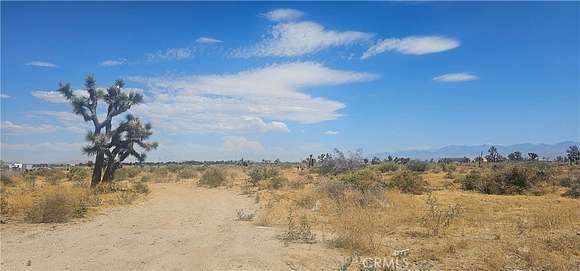 9.844 Acres of Land for Sale in Lancaster, California