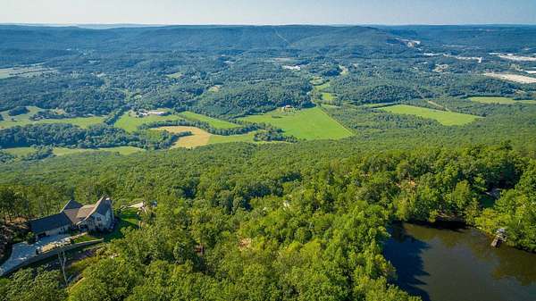 0.55 Acres of Residential Land for Sale in Lookout Mountain, Georgia