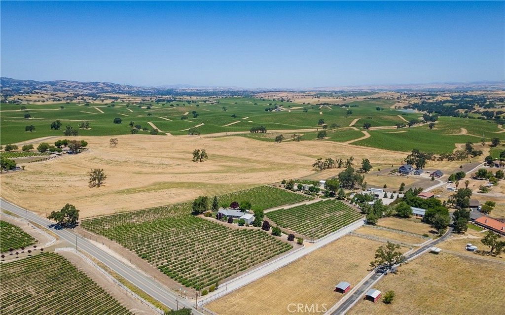 10.3 Acres of Land with Home for Sale in Templeton, California