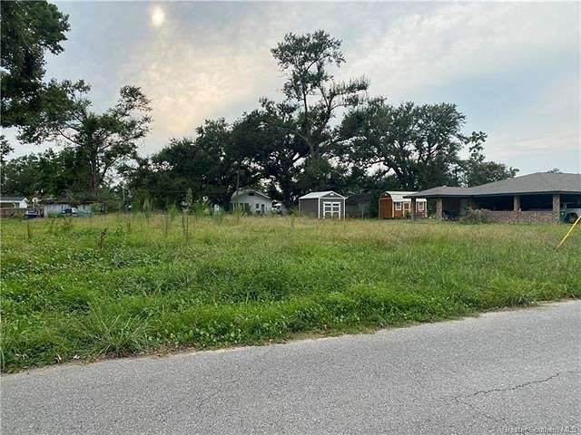 0.35 Acres of Residential Land for Sale in Vinton, Louisiana
