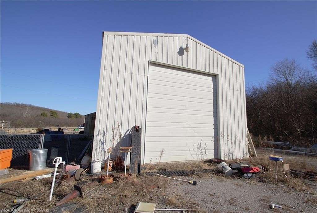 4 Acres of Commercial Land for Sale in Fort Smith, Arkansas