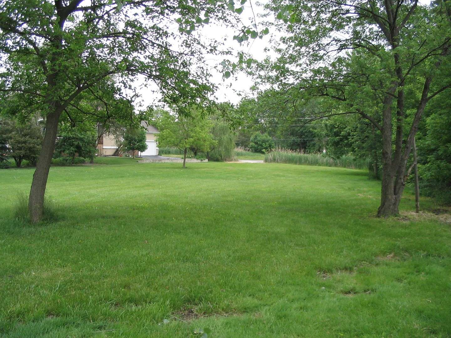 0.67 Acres of Residential Land for Sale in Burr Ridge, Illinois
