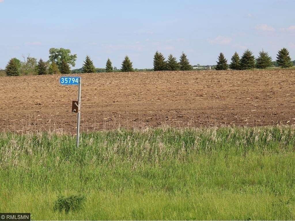 2.86 Acres of Residential Land for Sale in Le Sueur, Minnesota