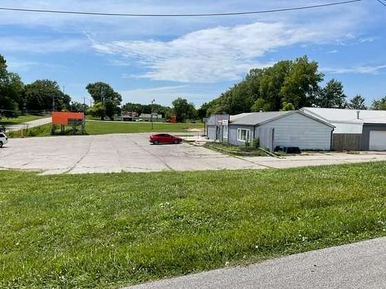 4.3 Acres of Mixed-Use Land for Sale in St. Joseph, Missouri