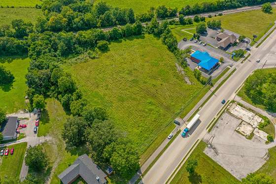 4.6 Acres of Commercial Land for Sale in Berea, Kentucky