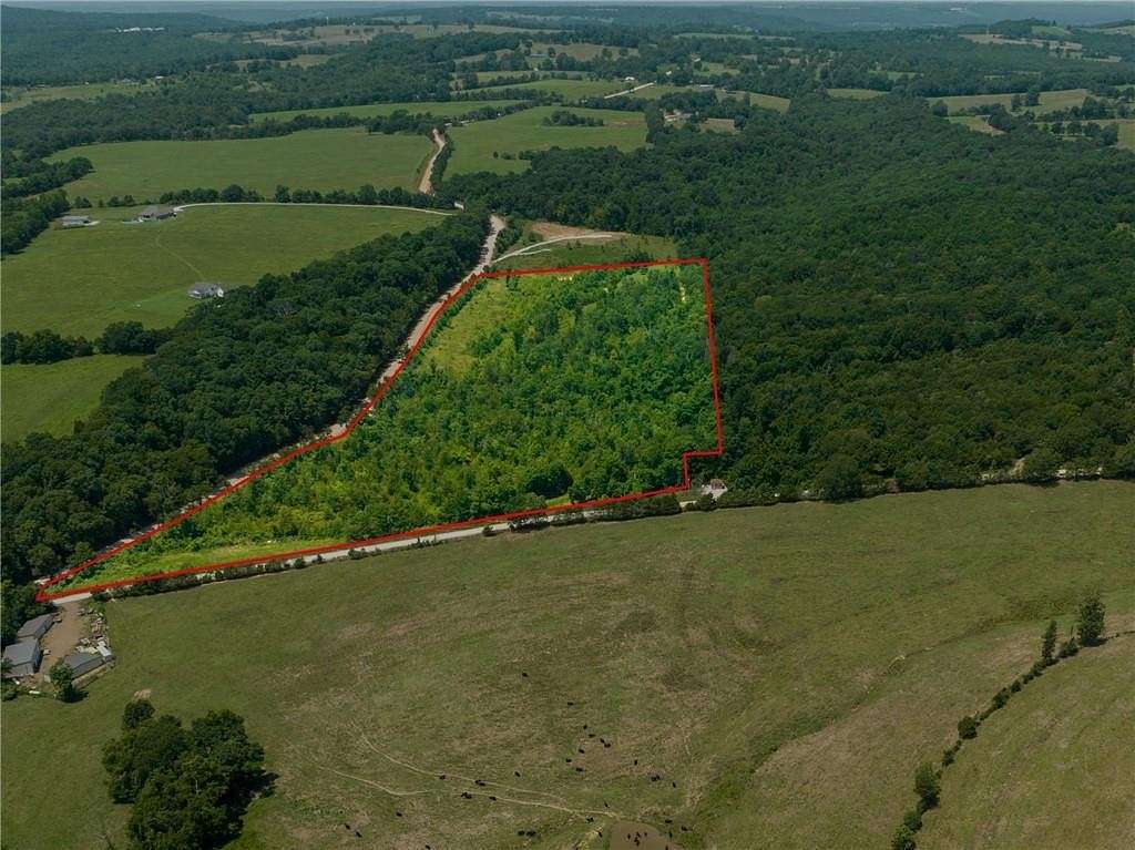 13.7 Acres of Land for Sale in Huntsville, Arkansas