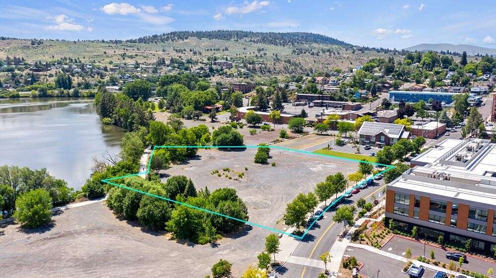 2.4 Acres of Commercial Land for Sale in Klamath Falls, Oregon