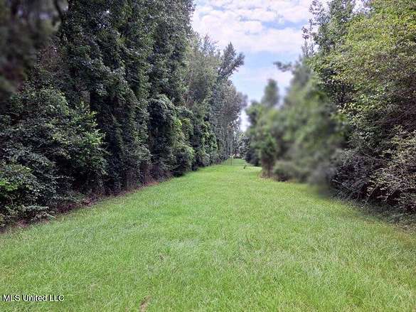 19.7 Acres of Land for Sale in Magee, Mississippi