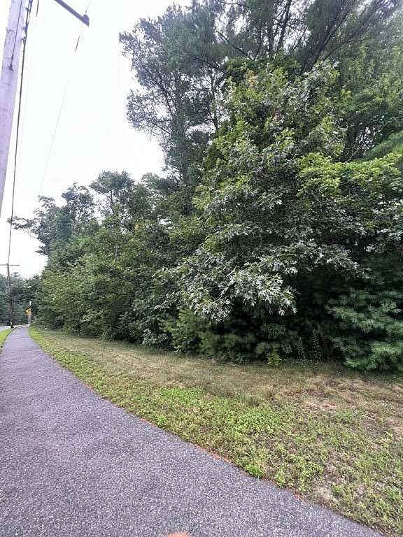 1 Acre of Commercial Land for Sale in Norfolk, Massachusetts