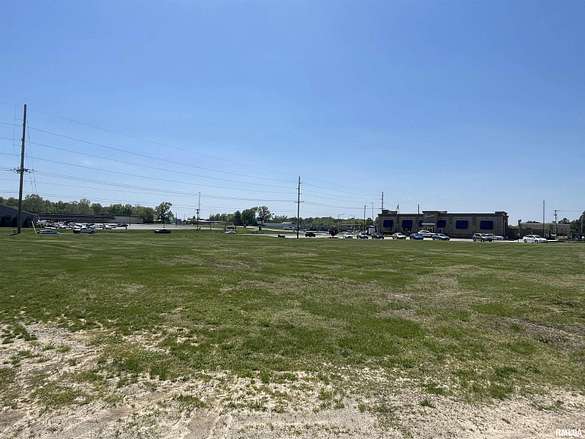 1.2 Acres of Commercial Land for Sale in Carbondale, Illinois