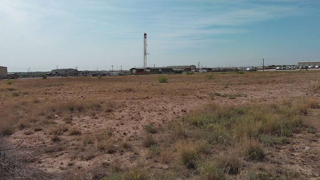 2.7 Acres of Commercial Land for Sale in Midland, Texas