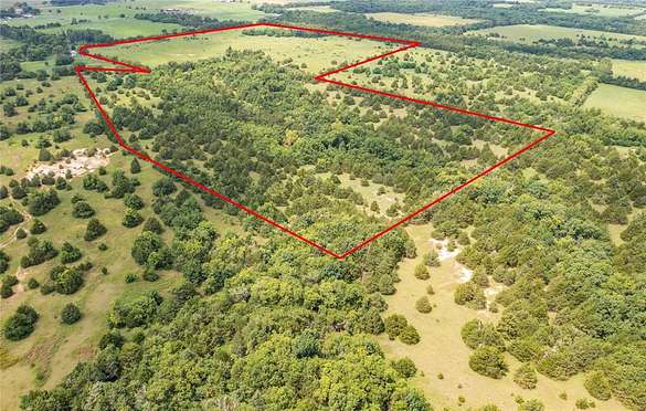 75.8 Acres of Agricultural Land for Sale in Honey Grove, Texas