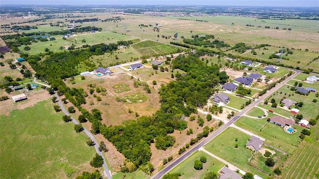 1.2 Acres of Residential Land for Sale in Gunter, Texas