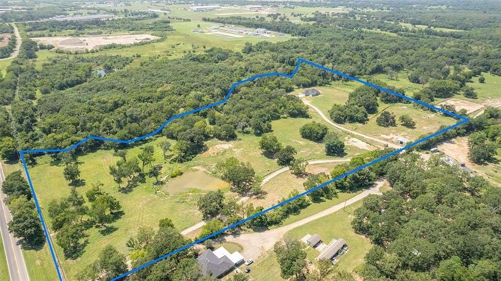 22 Acres of Agricultural Land with Home for Sale in Sulphur Springs, Texas