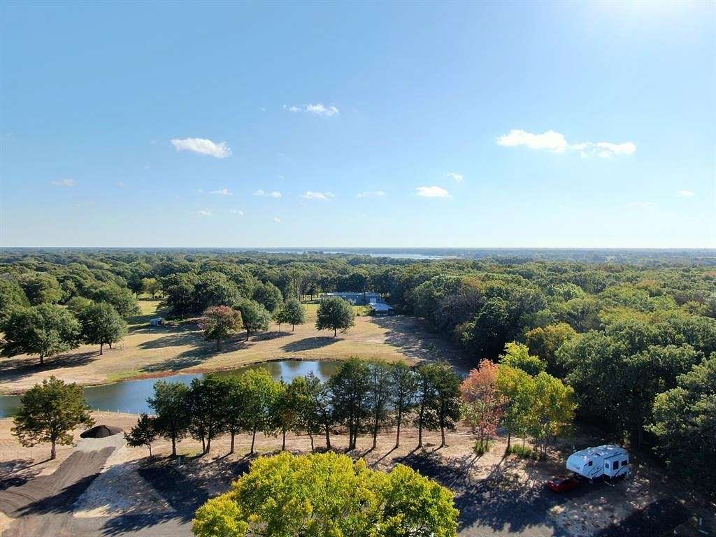 13.6 Acres of Commercial Land for Sale in Bonham, Texas