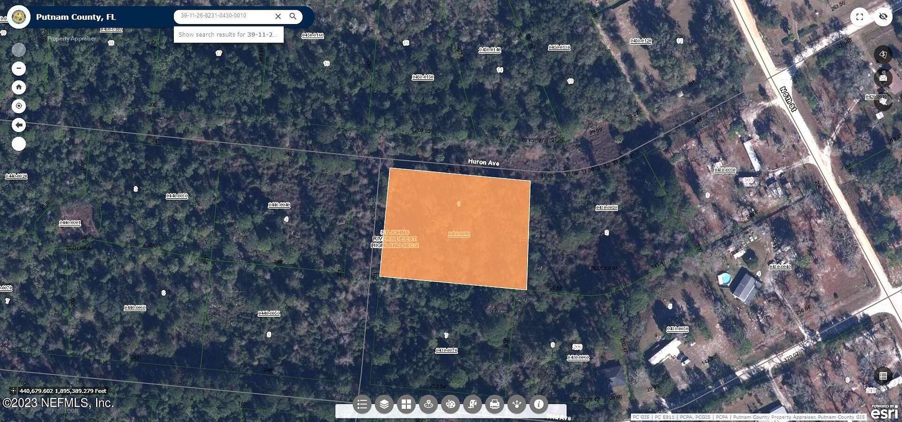 1.23 Acres of Residential Land for Sale in Satsuma, Florida