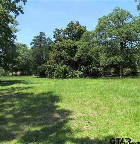 1.2 Acres of Residential Land for Sale in Mineola, Texas
