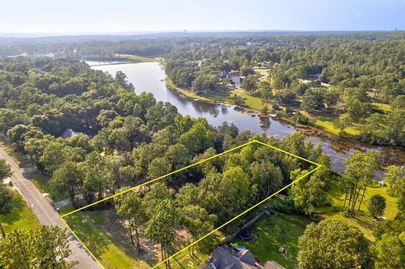 1.2 Acres of Residential Land for Sale in Crestview, Florida