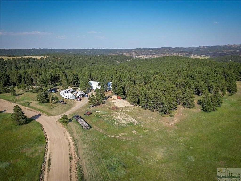 20 Acres of Improved Land for Sale in Roundup, Montana