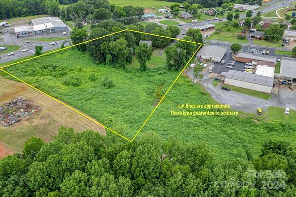 3.8 Acres of Improved Mixed-Use Land for Auction in Shelby, North Carolina