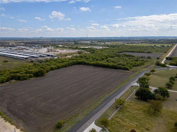 20 Acres of Commercial Land for Sale in Mansfield, Texas