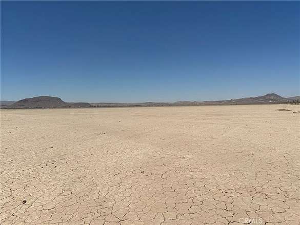 40 Acres of Land for Sale in Yermo, California