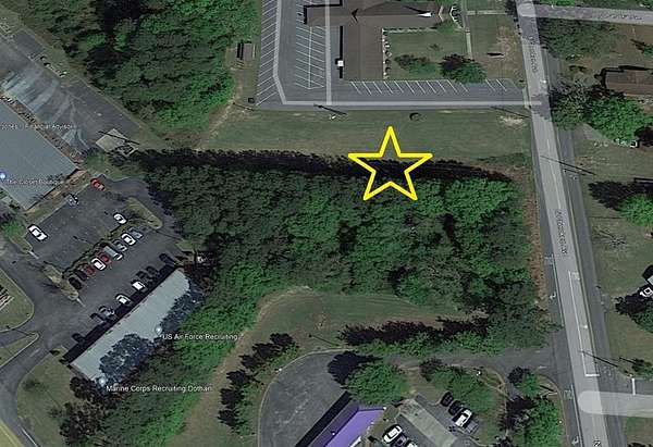 1.33 Acres of Commercial Land for Sale in Dothan, Alabama