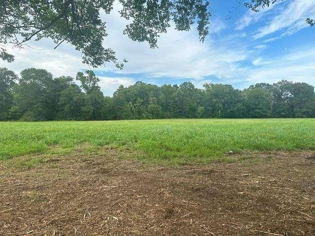 17.8 Acres of Land for Sale in Nacogdoches, Texas