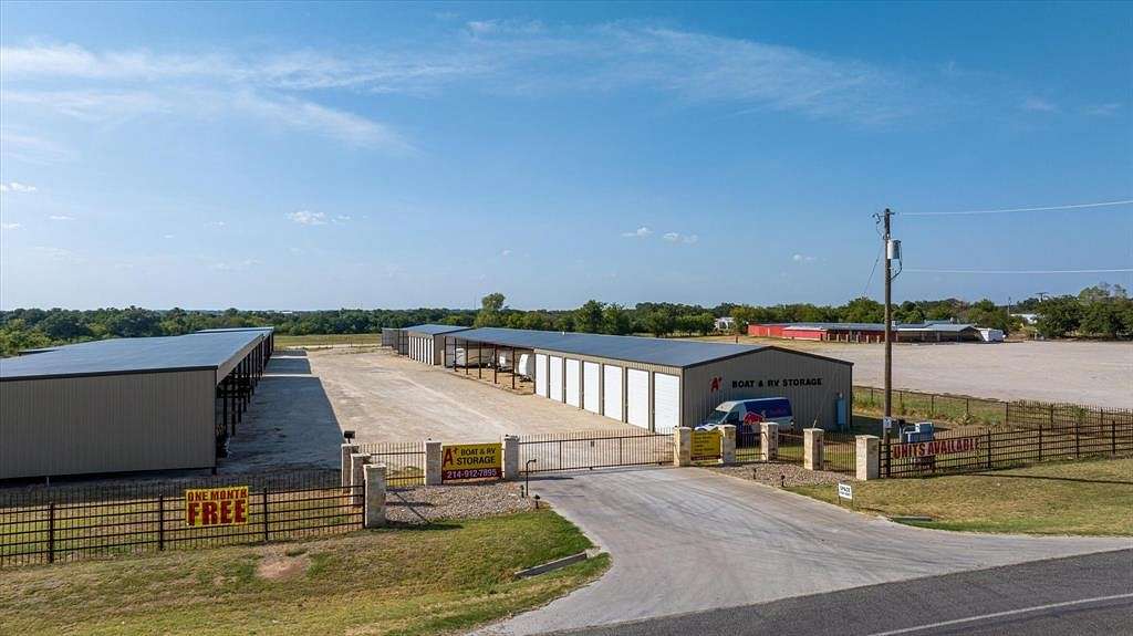 18.9 Acres of Improved Commercial Land for Sale in Stephenville, Texas