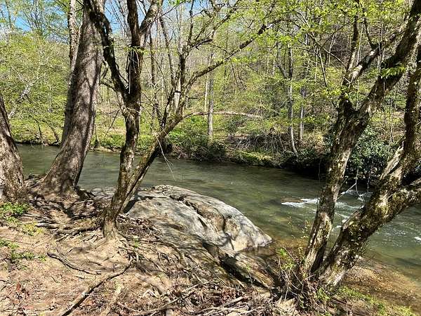 13 Acres of Commercial Land for Sale in Marble, North Carolina