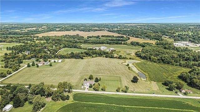 30.8 Acres of Land for Sale in Smithville, Missouri