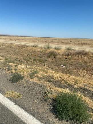 0.48 Acres of Land for Sale in Kettleman City, California