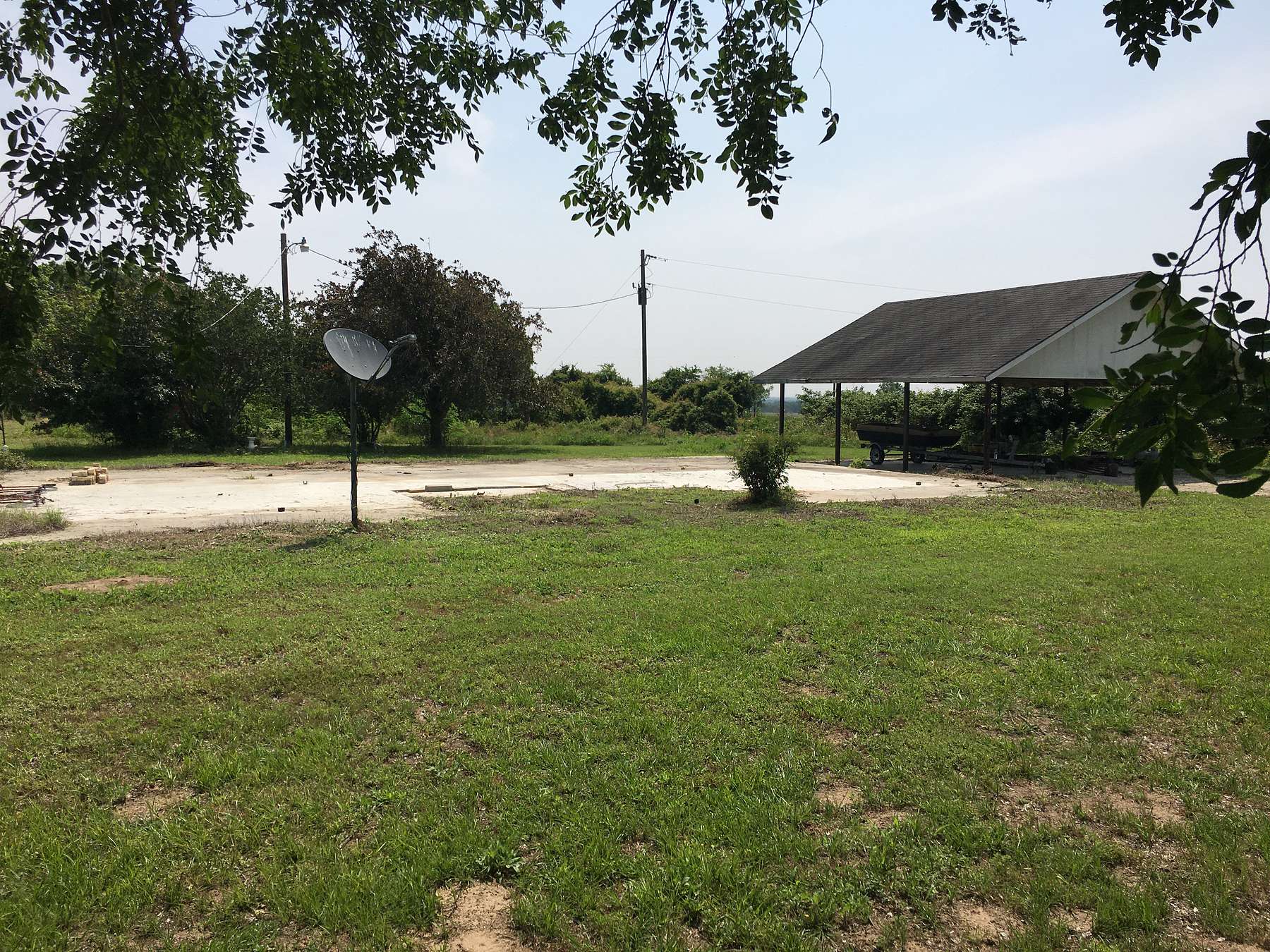 1.5 Acres of Residential Land for Sale in Kosse, Texas