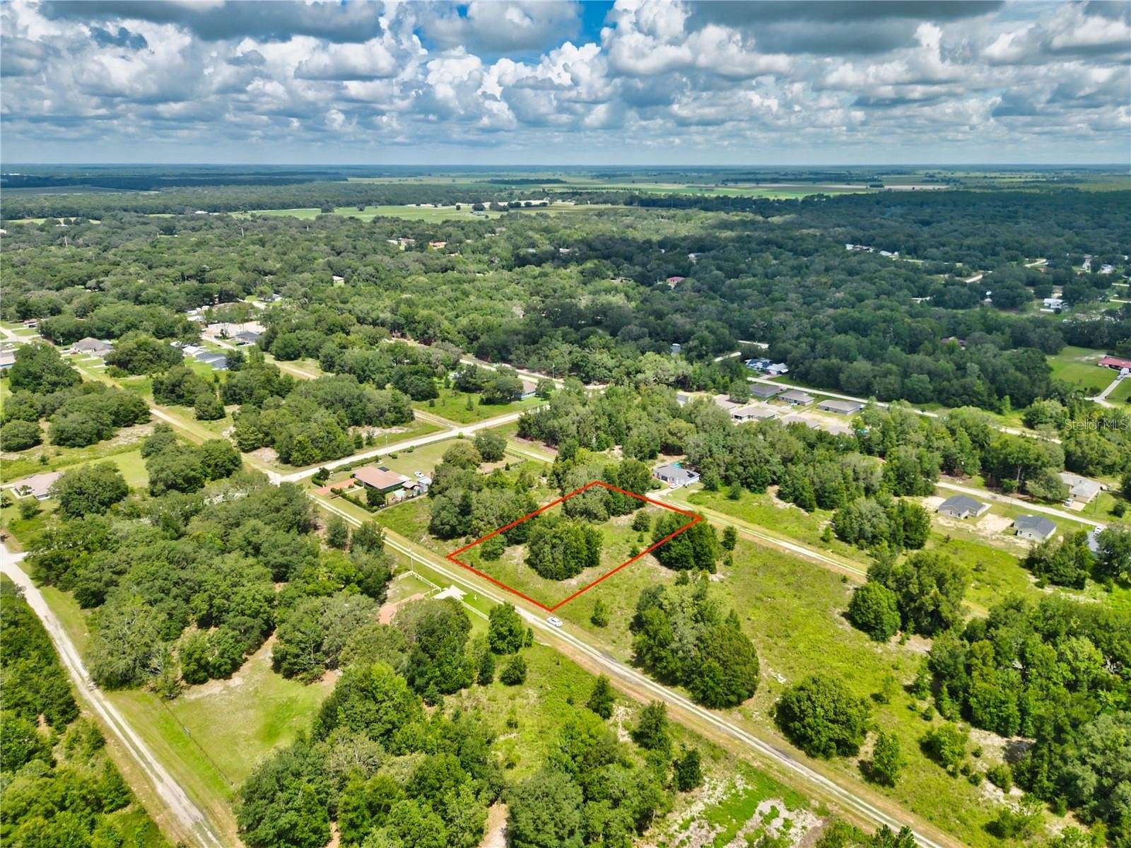 0.86 Acres of Residential Land for Sale in Dunnellon, Florida