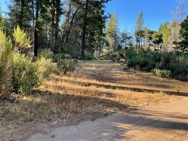 6.4 Acres of Residential Land for Sale in Mountain Ranch, California