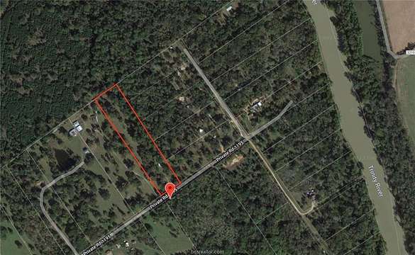 4.9 Acres of Residential Land for Sale in Midway, Texas